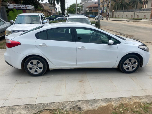 KIA CERATO 2013