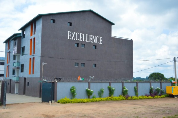 RESIDENCE EXCELLENCE HOTEL